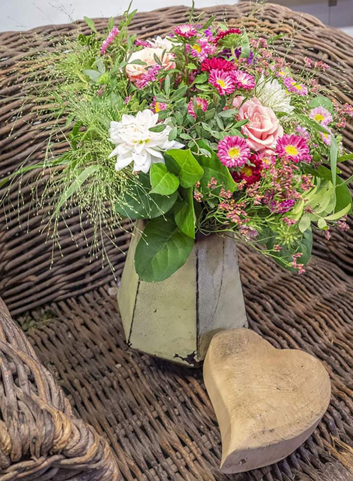Livraison d'un bouquet de fleurs naturelles Rumilly