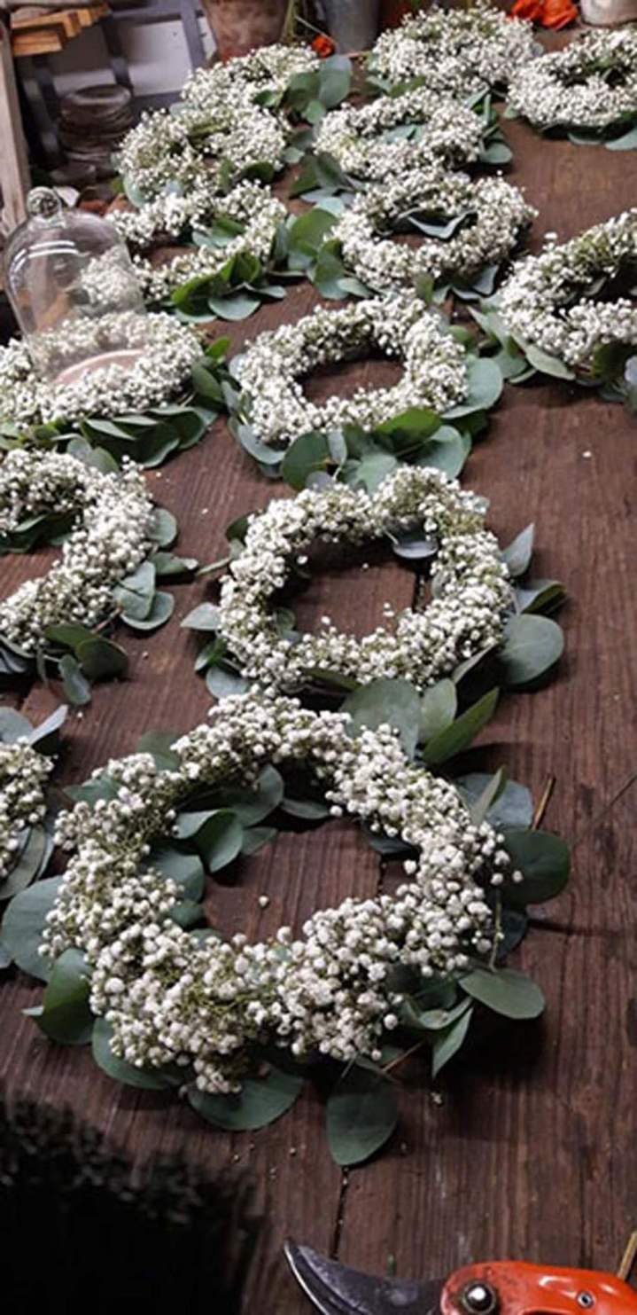 Couronnes florales décoratives Rumilly