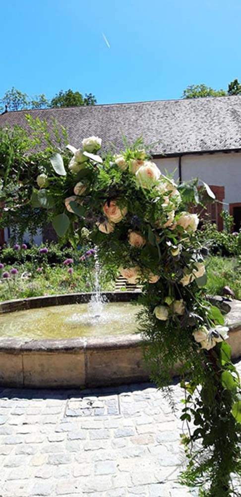 Arche florale décorative Rumilly