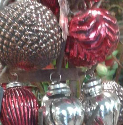 Réalisation d'une guirlande florale Rumilly